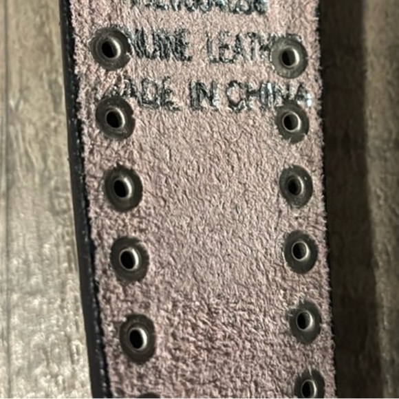 Nocona Genuine Leather Western bling,rhinestone belt,studs,removable buckle - Picture 10 of 14